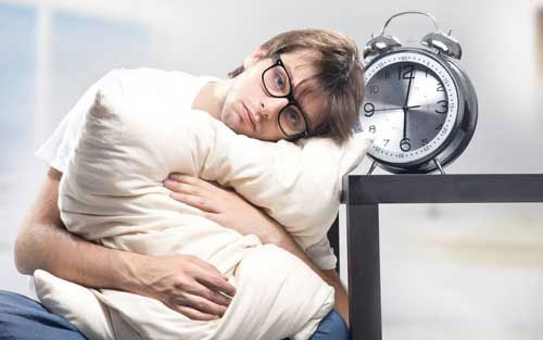 اگر بی‌خوابی مزمن دارید، حتما بخوانید