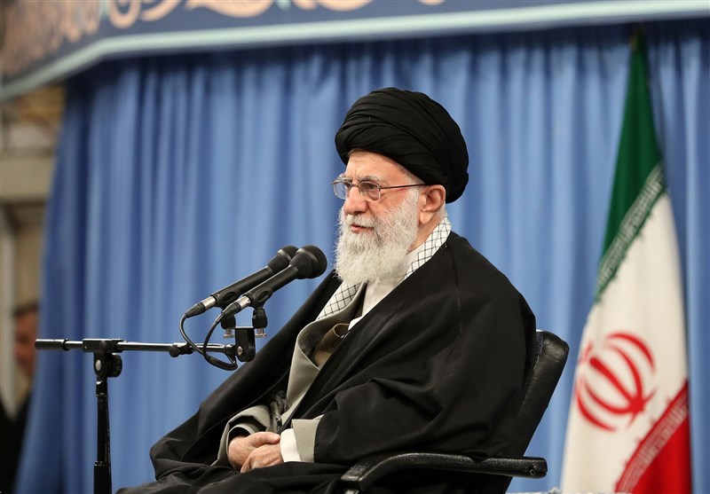سخنرانی رهبر انقلاب به مناسبت آغاز هفته دفاع مقدس