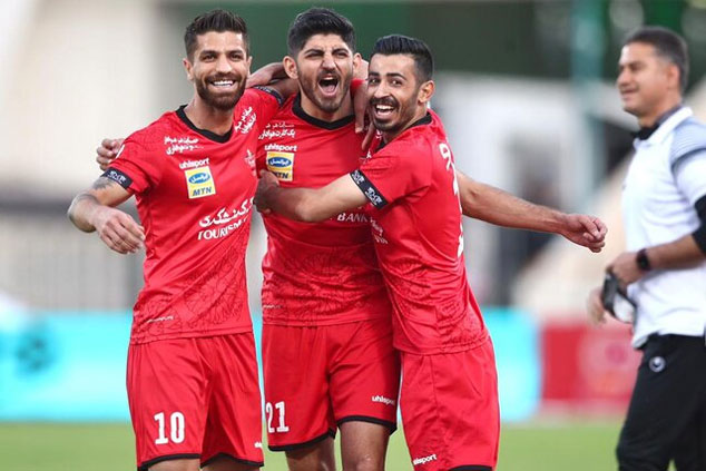 برتری پرسپولیس با عیسی برابر نساجی