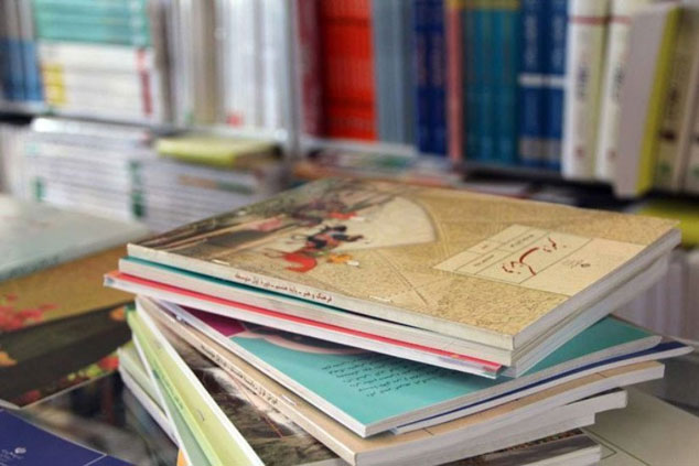 کلاف سردرگم توزیع نامناسب کتب درسی؛ مقصر کیست؟