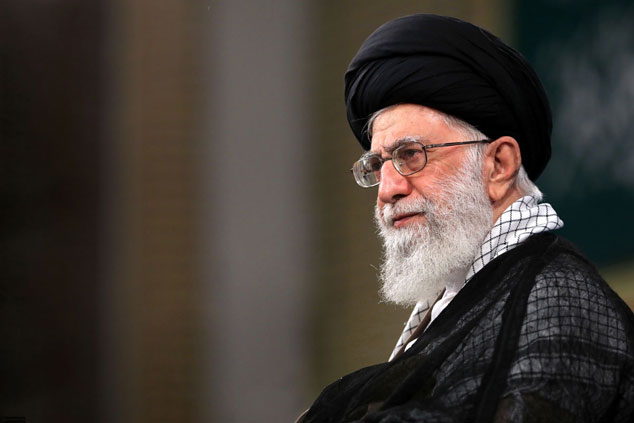رهبر انقلاب: شهر باید به نام شهیدان مزیّن باشد
