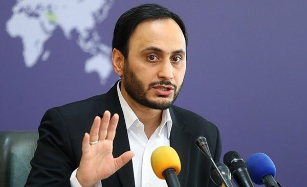 دولت اقتصاد را به مذاکرات گره نزده است / توافق موقت در دستور کار نیست