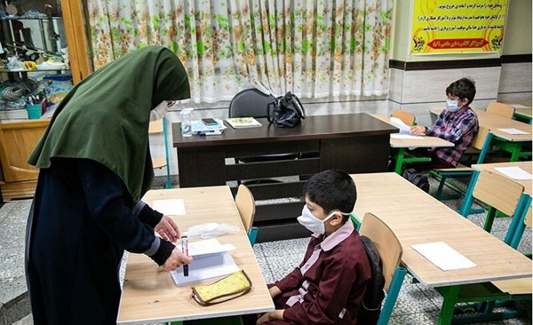 ثبت تخلف ۱۸۵ مدرسه بدلیل اجرا نکردن آموزش حضوری