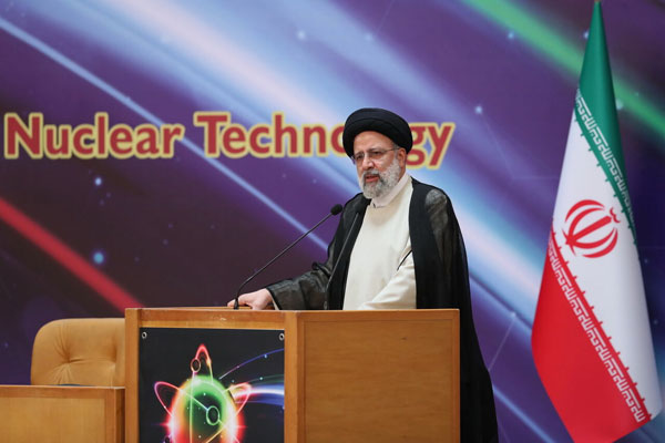 در مذاکرات هسته‌ای حتی یک گام عقب‌نشینی نخواهیم کرد