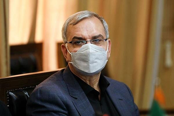 وزیر بهداشت: افراد بالای ۱۳ سال واکسن یادآوری را تزریق کنند