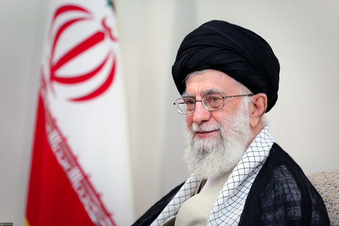 رهبر معظم انقلاب توصیه‌ای درباره انتخاب سرمربی تیم ملی فوتبال نداشته‌اند