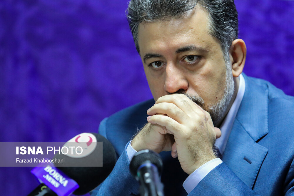 نسبت به دوران بلوغ و نوجوانی فرزندانتان حساس باشید
