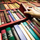 حفاظت و نگهداری مواد کتابخانه ای