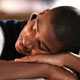 اگر خواب ندارید، بخوانید و بخوابید!
