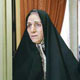 مادر در قاب تلویزیون